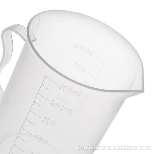 Plastic Graduated Beakers in Various Sizes: 50ml, 100ml, 250ml, and 500ml - Measuring Cups with Spouts